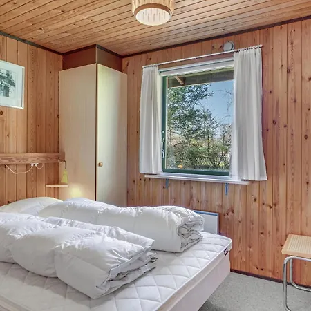 Ferienhaus 3 Bedroom Lovely In Sjaellands Odde Tjørneholm